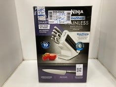 Lot 7  
            Edinburgh SR22 - Collection Only 

                
NINJA STAYSHARP 6-PIECE KNIFE SET - STAINLESS STEEL CHEF, SLICING, BREAD, UTILITY...