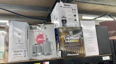 Lot 107  
            Edinburgh SR34 - Delivery Only 

                
QUANTITY OF KITCHEN & APPLIANCES ITEMS TO INCLUDE RUSSELL HOBBS TEXTURES 2 SLICE ...