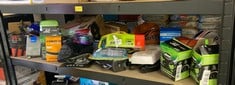 Lot 138  
            Edinburgh SR34 - Delivery Only 

                
QUANTITY OF SPORTS & EXERCISE ITEMS TO INCLUDE SPEEDO BIOFUSE 2.0 SWIMMING GOGGLE...