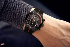Lot 15  
            Edinburgh SR34 - Delivery Only 

                
VICKERS ARMSTRONG LIMITED EDITION HAND ASSEMBLED FALCON IN BLACK WATCH SKU:VA0122...