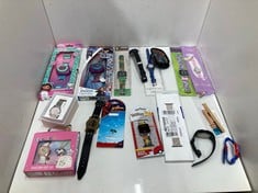 Lot 165  
            Edinburgh SR34 - Delivery Only 

                
QUANTITY OF WATCHES  TO INCLUDE LEXIBOOK, GABBY'S DOLLHOUSE, ADJUSTABLE PROJECTIO...