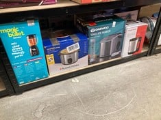 Lot 181  
            Edinburgh SR34 - Delivery Only 

                
QUANTITY OF KITCHEN & APPLIANCES ITEMS TO INCLUDE RUSSELL HOBBS ELECTRIC RICE COO...