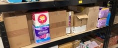 Lot 210  
            Edinburgh SR34 - Delivery Only 

                
QUANTITY OF HEALTH & BEAUTY ITEMS TO INCLUDE FLO - DAY + NIGHT MENSTRUAL PADS (10...