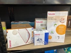 Lot 258  
            Edinburgh SR34 - Delivery Only 

                
QUANTITY OF HEALTH & BEAUTY ITEMS TO INCLUDE BEURER IH 16 NEBULISER WITH COMPRESS...