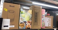 Lot 294  
            Edinburgh SR34 - Delivery Only 

                
QUANTITY OF KITCHEN & APPLIANCES ITEMS TO INCLUDE LUMIE MINI, COMPACT BRIGHT LIGH...