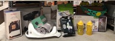 Lot 315  
            Edinburgh SR34 - Delivery Only 

                
QUANTITY OF BABY & TODDLER ITEMS TO INCLUDE BABYBJÖRN COVER FOR BABY CARRIER, BLA...