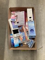 Lot 354  
            Edinburgh SR34 - Delivery Only 

                
QUANTITY OF HEALTH & BEAUTY ITEMS TO INCLUDE TANGLE TEEZER EASY DRY & GO LARGE VE...