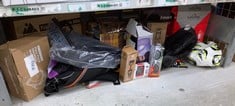 Lot 389  
            Edinburgh SR34 - Delivery Only 

                
QUANTITY OF SPORTS & EXERCISE ITEMS TO INCLUDE ADIDAS UNISEX ADULT WOMEN SS EURO ...