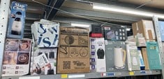 Lot 390  
            Edinburgh SR34 - Delivery Only 

                
QUANTITY OF KITCHEN & APPLIANCES ITEMS TO INCLUDE CAFÉ OLÉ DW-013 DERWENT TEAPOT,...