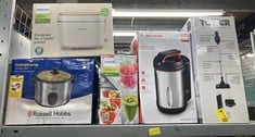 Lot 410  
            Edinburgh SR34 - Delivery Only 

                
QUANTITY OF KITCHEN & APPLIANCES ITEMS TO INCLUDE RUSSELL HOBBS ELECTRIC RICE COO...