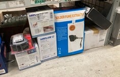 Lot 429  
            Edinburgh SR34 - Delivery Only 

                
QUANTITY OF TOOLS & HOME IMPROVEMENT ITEMS TO INCLUDE MASTER LOCK EXTRA LARGE KEY...