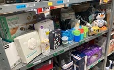 Lot 438  
            Edinburgh SR34 - Delivery Only 

                
QUANTITY OF BABY & TODDLER ITEMS TO INCLUDE TOMMEE TIPPEE NATURAL START BABY BOTT...