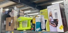 Lot 441  
            Edinburgh SR34 - Delivery Only 

                
QUANTITY OF BABY & TODDLER ITEMS TO INCLUDE MEDELA SILICONE BREAST MILK COLLECTIO...