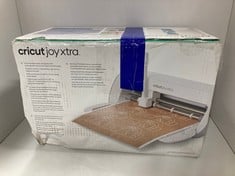 Lot 450  
            Edinburgh SR34 - Delivery Only 

                
CRICUT JOY XTRA: LOCATION - G