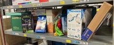 Lot 456  
            Edinburgh SR34 - Delivery Only 

                
QUANTITY OF PET PRODUCTS ITEMS TO INCLUDE TRIXIE SAFETY DOG VEST, REFLECTIVE, SIZ...