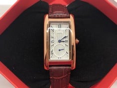 Lot 4  
            Edinburgh SR34 - Delivery Only 

                
LADIES STOCKWELL WATCH - TEXTURED DIAL WITH SUB DIAL MINUTE HAND - LEATHER STRAP ...