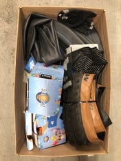 Lot 504  
            Edinburgh SR34 - Delivery Only 

                
QUANTITY OF SPORTS & EXERCISE ITEMS TO INCLUDE ROE TENPO ELECTRIC BALLOON PUMP UK...