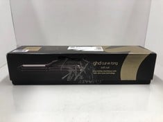 Lot 510  
            Edinburgh SR34 - Delivery Only 

                
GHD CURVE SOFT CURL TONG - 32 MM LARGE BARREL, CREATES BIG CURLS AND SOFT WAVES, ...