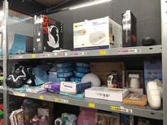 Lot 526  
            Edinburgh SR34 - Delivery Only 

                
QUANTITY OF BABY & TODDLER ITEMS TO INCLUDE LANSINOH HOT & COLD BREAST THERAPY GE...