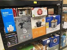 Lot 71  
            Edinburgh SR34 - Delivery Only 

                
QUANTITY OF KITCHEN & APPLIANCES ITEMS TO INCLUDE RUSSELL HOBBS ELECTRIC RICE COO...