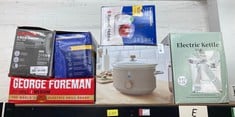 Lot 73  
            Edinburgh SR34 - Delivery Only 

                
QUANTITY OF KITCHEN & APPLIANCES ITEMS TO INCLUDE RUSSELL HOBBS FOOD COLLECTION E...