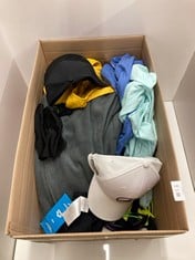 Lot 140  
            Edinburgh SR24 - Delivery Only 

                
QUANTITY OF CLOTHING & APPAREL ITEMS TO INCLUDE ADIDAS UNISEX MERCEDES - AMG PETR...