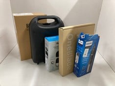 Lot 167  
            Edinburgh SR24 - Delivery Only 

                
QUANTITY OF  ITEMS TO INCLUDE PHILIPS NT3650/16 NOSE TRIMMER WINDOW BOX, GREY, 1 ...