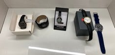 Lot 189  
            Edinburgh SR24 - Delivery Only 

                
QUANTITY OF WATCHES TO INCLUDE TIMEX STAINLESS STEEL BLACK GOLD WATCH: LOCATION -...