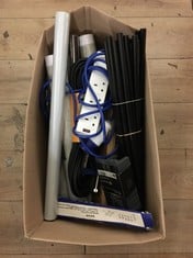 Lot 257  
            Edinburgh SR24 - Delivery Only 

                
QUANTITY OF ITEMS TO INCLUDE STATIC CLING WINDOW FILM:: LOCATION - RACK E