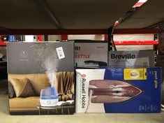Lot 296  
            Edinburgh SR24 - Delivery Only 

                
QUANTITY OF KITCHEN & APPLIANCES ITEMS TO INCLUDE RUSSELL HOBBS PEARL GLIDE STEAM...