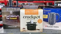 Lot 316  
            Edinburgh SR24 - Delivery Only 

                
QUANTITY OF KITCHEN & APPLIANCES ITEMS TO INCLUDE RUSSELL HOBBS INSPIRE 2 SLICE T...
