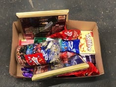 Lot 324  
            Edinburgh SR24 - Delivery Only 

                
QUANTITY OF FOOD & DRINK ITEMS TO INCLUDE FERRERO COLLECTION CHOCOLATES BOX, 518G...