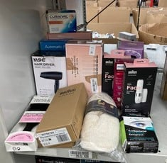 Lot 374  
            Edinburgh SR24 - Delivery Only 

                
QUANTITY OF HEALTH & BEAUTY ITEMS TO INCLUDE BRAUN FACE MINI HAIR REMOVER, FACIAL...