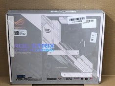 Lot 381  
            Edinburgh SR24 - Delivery Only 

                
ROG STRIX 8550A GAMING MOTHERBOARD: LOCATION - RACK H