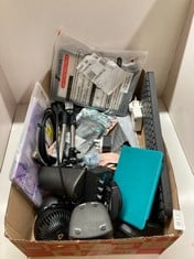 Lot 413  
            Edinburgh SR24 - Delivery Only 

                
QUANTITY OF TECH AND GAMING TO INCLUDE BEHRINGER STEREO HEADPHONE AMPLIFIER: LOCA...