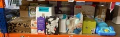 Lot 421  
            Edinburgh SR24 - Delivery Only 

                
QUANTITY OF BABY & TODDLER ITEMS TO INCLUDE FISHER-PRICE SOOTHE 'N SNUGGLE OTTER ...