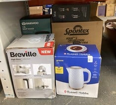 Lot 471  
            Edinburgh SR24 - Delivery Only 

                
QUANTITY OF KITCHEN & APPLIANCES ITEMS TO INCLUDE RUSSELL HOBBS GROOVE ELECTRIC 1...
