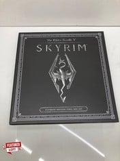 Lot 499  
            Edinburgh SR24 - Delivery Only 

                
ELDER SCROLLS V SKYRIM ULTIMATE EDITION VINYL BOX SET ORIGINAL RRP £110: LOCATION...