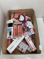 Lot 505  
            Edinburgh SR24 - Delivery Only 

                
QUANTITY OF HEALTH & BEAUTY ITEMS TO INCLUDE TANGLE TEEZER EASY DRY & GO VENTED H...