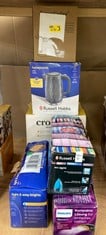 Lot 538  
            Edinburgh SR24 - Delivery Only 

                
QUANTITY OF KITCHEN & APPLIANCES ITEMS TO INCLUDE RUSSELL HOBBS MY IRON STEAM IRO...