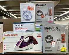 Lot 543  
            Edinburgh SR24 - Delivery Only 

                
QUANTITY OF KITCHEN & APPLIANCES ITEMS TO INCLUDE BREVILLE BLEND ACTIVE PERSONAL ...