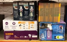 Lot 593  
            Edinburgh SR24 - Delivery Only 

                
QUANTITY OF PET PRODUCTS ITEMS TO INCLUDE FELIX ORIGINAL SENIOR 7+ MIXED SELECTIO...