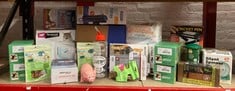 Lot 595  
            Edinburgh SR24 - Delivery Only 

                
QUANTITY OF PET PRODUCTS ITEMS TO INCLUDE PETSAFE EASY WALK DELUXE HARNESS, NO-PU...