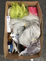 Lot 66  
            Edinburgh SR24 - Delivery Only 

                
QUANTITY OF HEALTH & BEAUTY ITEMS TO INCLUDE SENSODYNE CLINICAL WHITE STAIN PROTE...