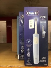 Lot 69  
            Edinburgh SR24 - Delivery Only 

                
QUANTITY OF HEALTH & BEAUTY ITEMS TO INCLUDE ORAL-B VITALITY PRO ELECTRIC TOOTHBR...