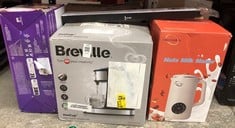 Lot 122  
            Edinburgh SR23 - Delivery Only 

                
QUANTITY OF KITCHEN & APPLIANCE ITEMS TO INCLUDE BREVILLE HOT CUP HOT WATER DISPE...