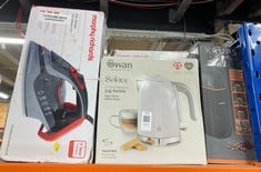 Lot 123  
            Edinburgh SR23 - Delivery Only 

                
QUANTITY OF KITCHEN & APPLIANCES ITEMS TO INCLUDE MORPHY RICHARDS POWERSTEAM ELIT...