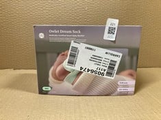 Lot 221  
            Edinburgh SR23 - Delivery Only 

                
OWLET DREAM SOCK BABY MONITOR:: LOCATION - B RACK
