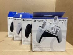 Lot 235  
            Edinburgh SR23 - Delivery Only 

                
QUANTITY OF TECH & GAMING ITEMS TO INCLUDE PLAYSTATION 5 DUALSENSE WIRELESS CONTR...