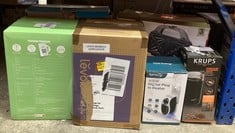 Lot 271  
            Edinburgh SR23 - Delivery Only 

                
QUANTITY OF KITCHEN & APPLIANCES ITEMS TO INCLUDE KRUPS F2034238 COFFEE MILL AND ...